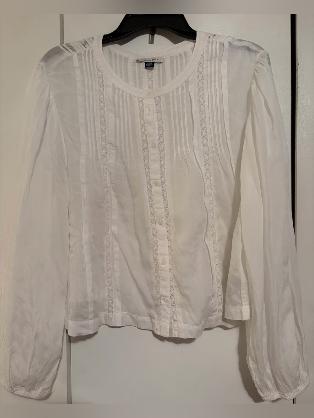 American Eagle Outfitters White Button-Front Lace Trim Blouse